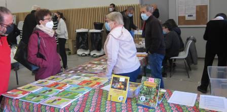 2022 02 bibliothèque et petit matériel