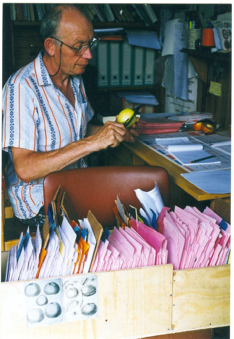 JEAN LOUIS 1997 son FICHIER a encoches avant l'informatique